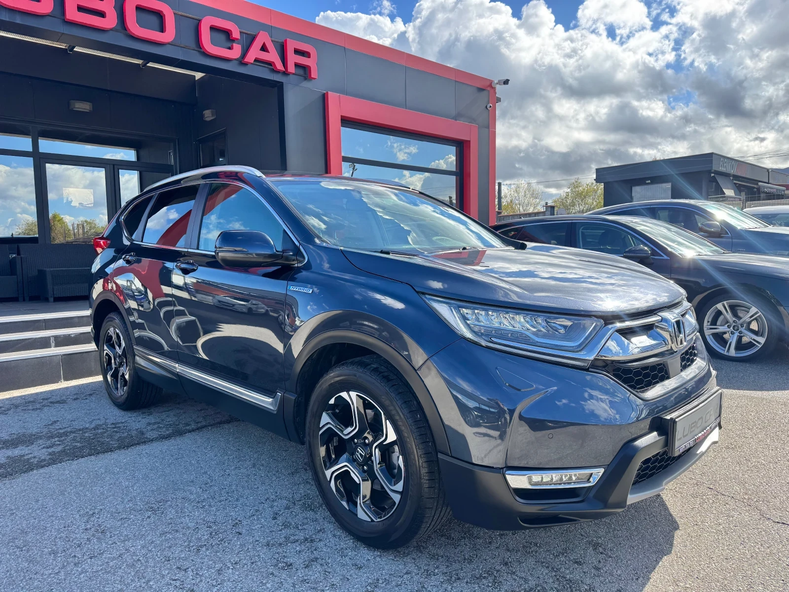 Honda Cr-v 2.0i-AWD-LED-KEYLESS-DRIVING ASSIST-ПОДРЕВ-КАМЕРА - изображение 7 | Auto.bg Honda Cr-v 2.0i-AWD-LED-KEYLESS-DRIVING ASSIST-ПОДРЕВ-КАМЕРА - изображение 7