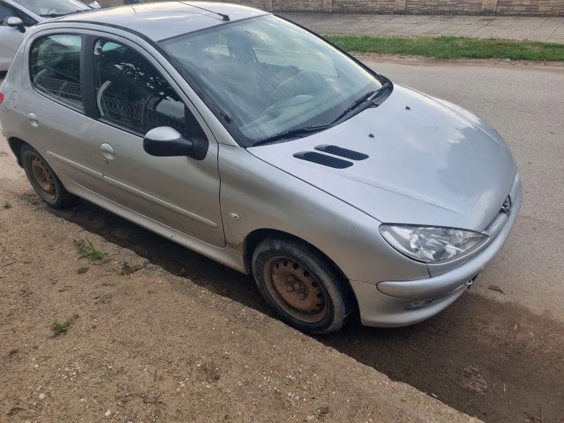 Peugeot 206 - 800 € / 1564.66 лв. - 35453445 1 | Car24.bg Peugeot 206 - 800 € / 1564.66 лв. - 35453445 1