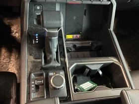 Toyota Tundra 4x4 Crewmax Limited Long Bed | Auto.bg — изображение 7 Toyota Tundra 4x4 Crewmax Limited Long Bed | Auto.bg — изображение 7