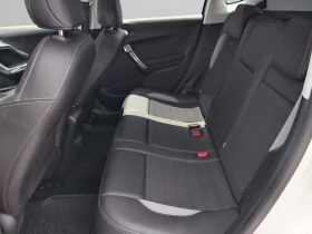 Peugeot 2008 ALLURE 1.6 e-HDI 92 STT ETG6//1504079 | Auto.bg — изображение 12 Peugeot 2008 ALLURE 1.6 e-HDI 92 STT ETG6//1504079 | Auto.bg — изображение 12