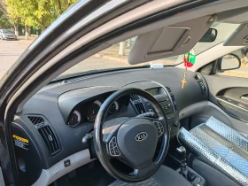 Kia Ceed 1.4 16V CVVT (110 Hp) - 3100 € - 55556783 4 | Car24.bg Kia Ceed 1.4 16V CVVT (110 Hp) - 3100 € - 55556783 4