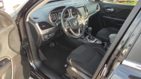 Jeep Cherokee LATITUDE 4x4 FULL!!! 138. ХИЛ.КМ!!! - 24000 лв. / 12271.01 € - 22872529 12 | Car24.bg Jeep Cherokee LATITUDE 4x4 FULL!!! 138. ХИЛ.КМ!!! - 24000 лв. / 12271.01 € - 22872529 12