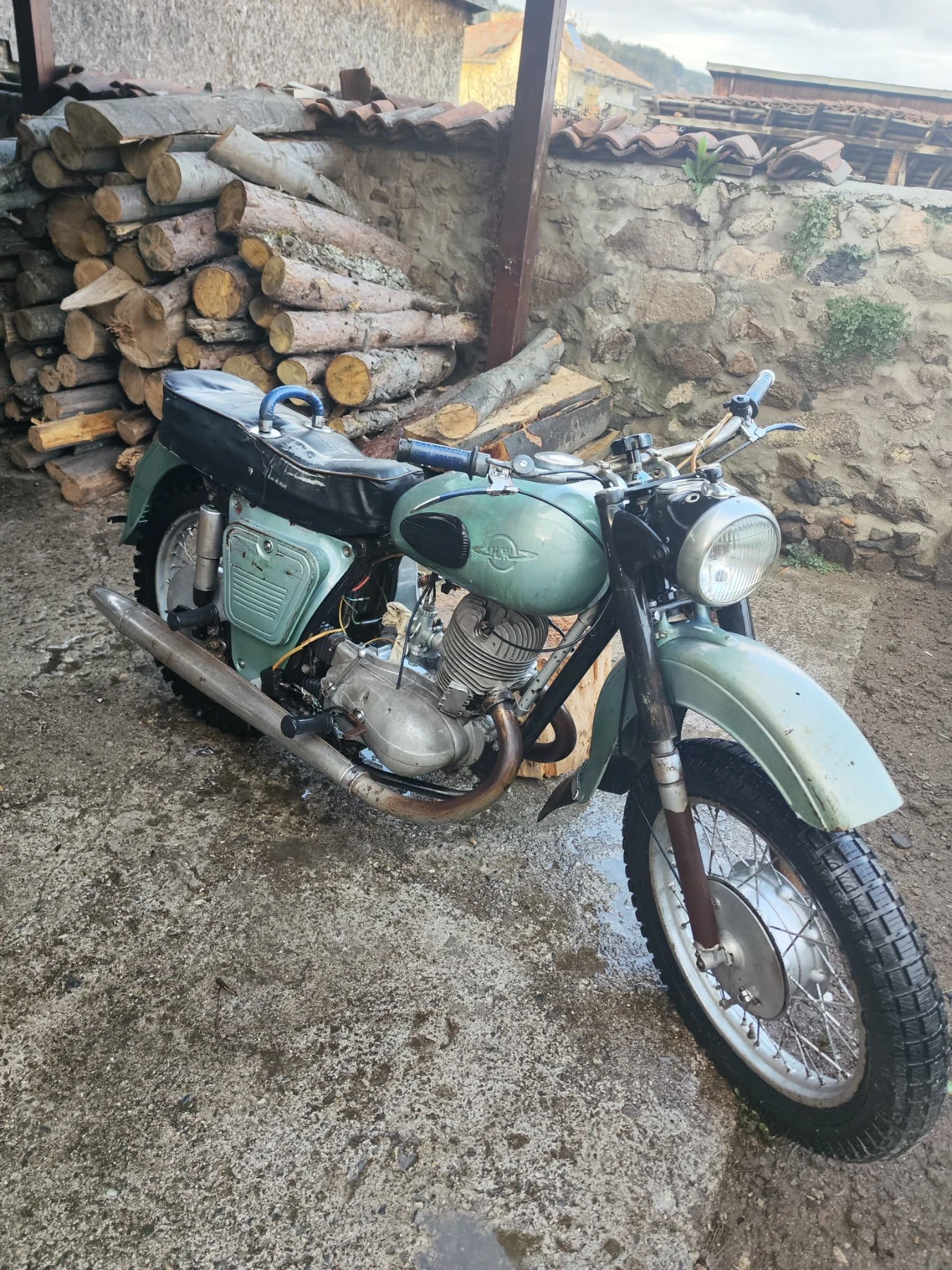 Иж Планета undefined | Auto.bg — изображение 1 Иж Планета undefined | Auto.bg — изображение 1