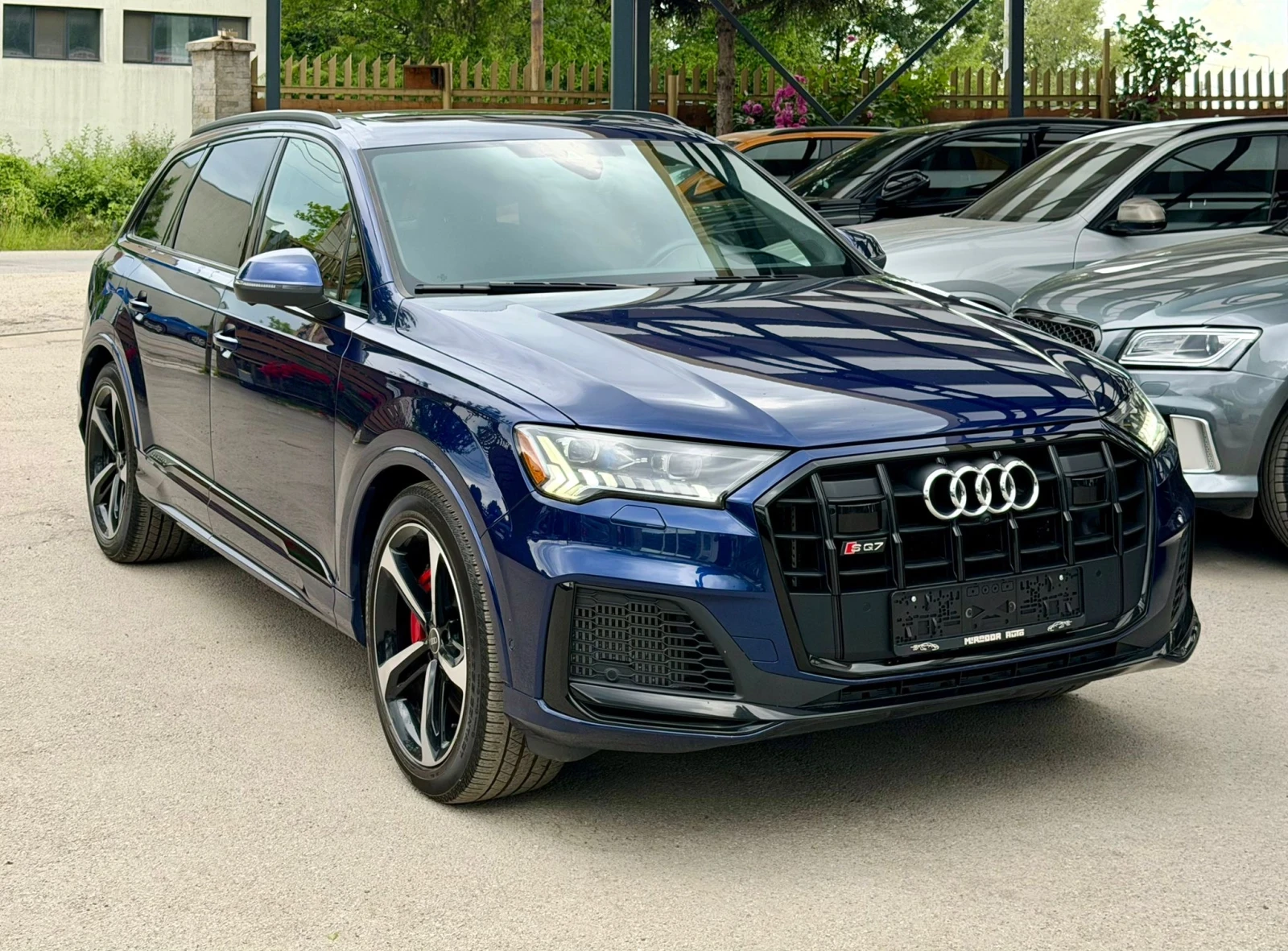 Audi SQ7 4.0TFSI Technik Quattro + ЗАВИВАЩ ЗАДЕН МОСТ | Auto.bg — изображение 1 Audi SQ7 4.0TFSI Technik Quattro + ЗАВИВАЩ ЗАДЕН МОСТ | Auto.bg — изображение 1