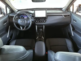 Toyota Corolla Cross 1.8hybrid/executive/ГАРАНЦИЯ | Auto.bg — изображение 13 Toyota Corolla Cross 1.8hybrid/executive/ГАРАНЦИЯ | Auto.bg — изображение 13