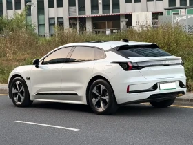 Zeekr 001 WE Edition 100 kWh | Auto.bg — изображение 3 Zeekr 001 WE Edition 100 kWh | Auto.bg — изображение 3