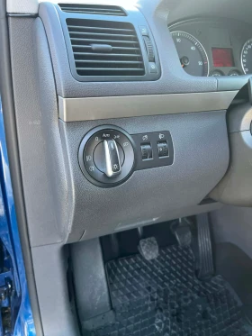VW Touran - 3000 € / 5867.49 лв. - 76704677 4 | Car24.bg VW Touran - 3000 € / 5867.49 лв. - 76704677 4