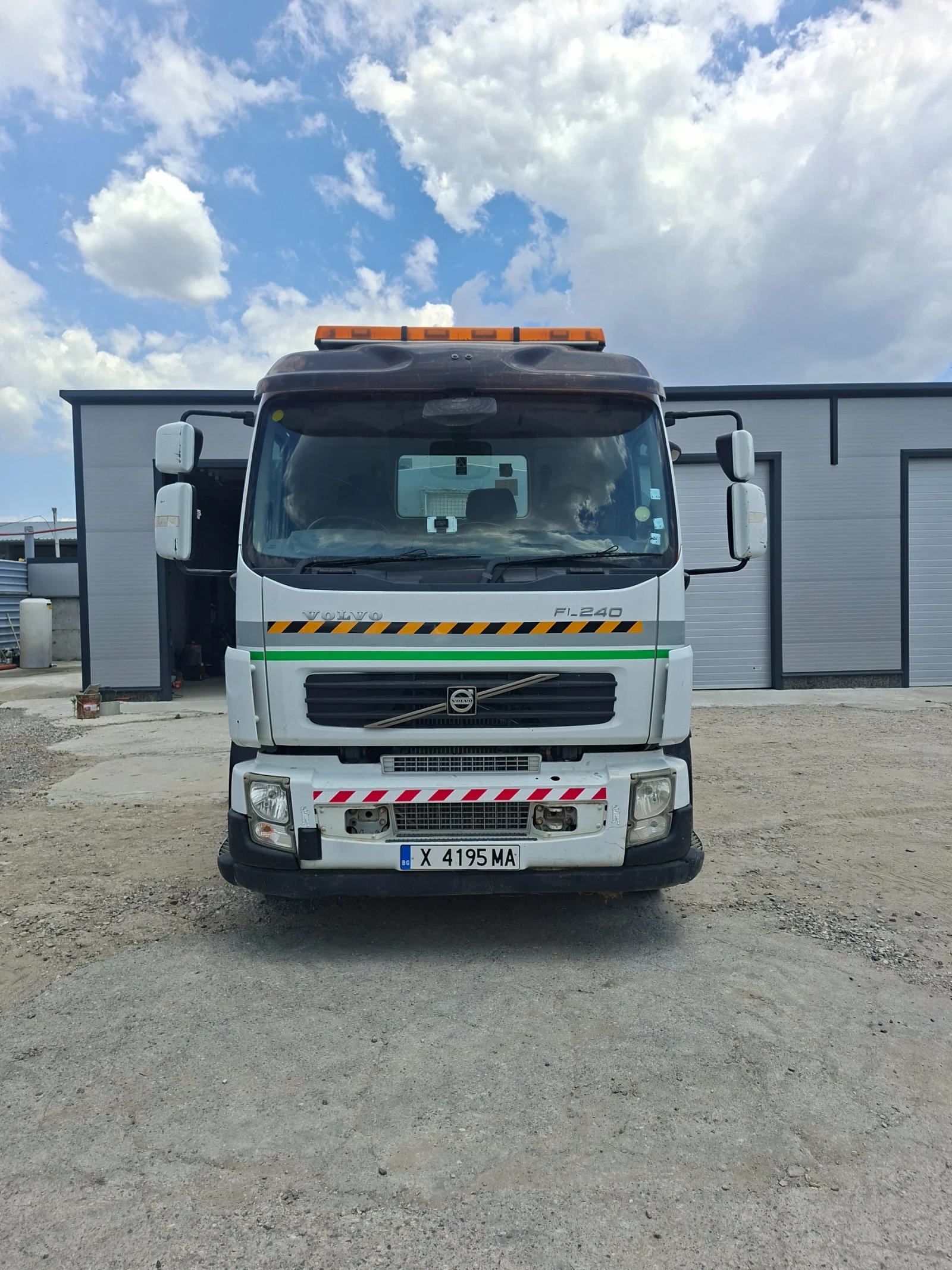 Volvo F Volvo Fl240 | Auto.bg — изображение 1 Volvo F Volvo Fl240 | Auto.bg — изображение 1