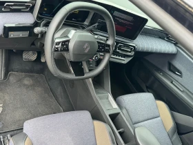 Renault 5 E-Tech Iconic Five | Auto.bg — изображение 11 Renault 5 E-Tech Iconic Five | Auto.bg — изображение 11