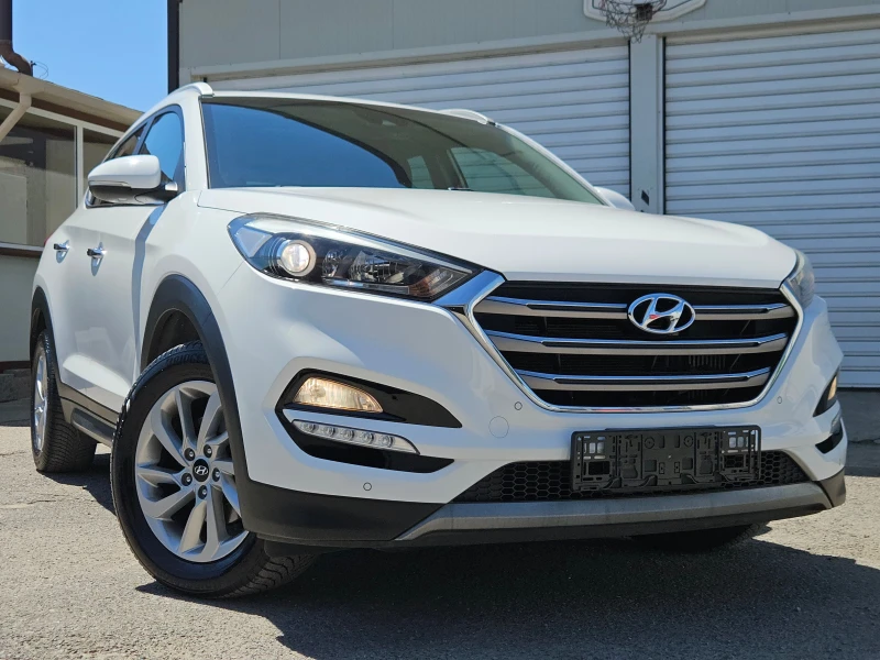 Hyundai Tucson 2.0CRDI/4X4/КАМЕРА/ПОДГРЕВ/LED/NAVI/БЛУТУТ/EURO6B - 12800 € / 25034.62 лв. - 46404621 1 | Car24.bg Hyundai Tucson 2.0CRDI/4X4/КАМЕРА/ПОДГРЕВ/LED/NAVI/БЛУТУТ/EURO6B - 12800 € / 25034.62 лв. - 46404621 1