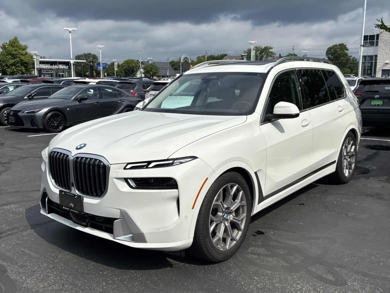 BMW X7 xDrive40i - 47200 € / 92315.18 лв. - 16010462 1 | Car24.bg BMW X7 xDrive40i - 47200 € / 92315.18 лв. - 16010462 1