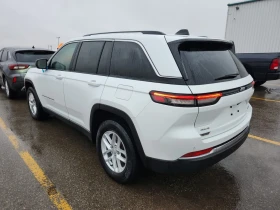 Jeep Grand cherokee * LAREDO * CARFAX * - 43200 лв. / 22087.81 € - 36707160 4 | Car24.bg Jeep Grand cherokee * LAREDO * CARFAX * - 43200 лв. / 22087.81 € - 36707160 4