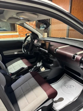 Citroen C4 Cactus 1.2 PureTech 110 EAT6 SHINE | Auto.bg — изображение 10 Citroen C4 Cactus 1.2 PureTech 110 EAT6 SHINE | Auto.bg — изображение 10