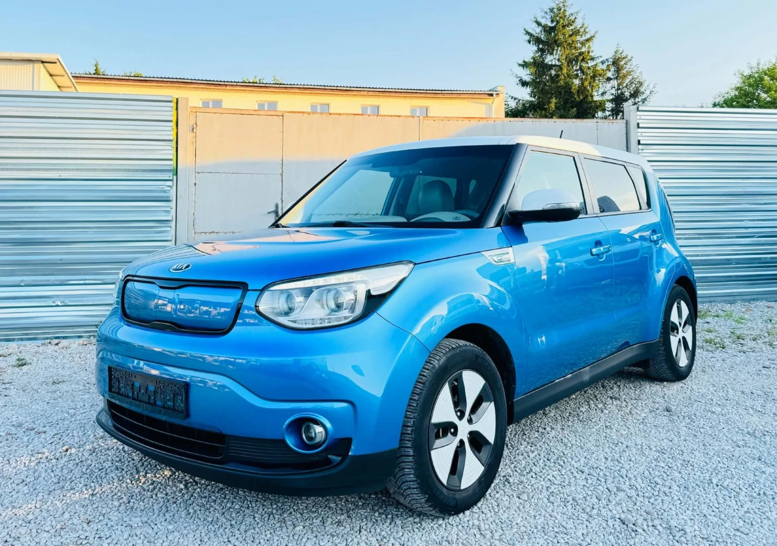 Kia Soul ECO ELECTRIC* SOH | Auto.bg — изображение 1 Kia Soul ECO ELECTRIC* SOH | Auto.bg — изображение 1