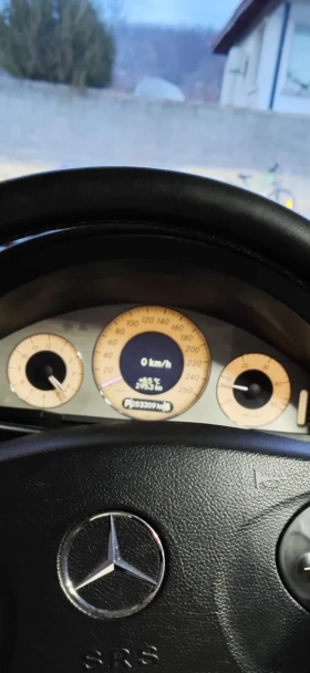 Mercedes-Benz E 320 - 6600 € / 12908.48 лв. - 47865352 7 | Car24.bg Mercedes-Benz E 320 - 6600 € / 12908.48 лв. - 47865352 7