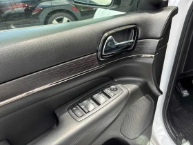Jeep Grand cherokee * High Altitude * DISTRONIC* ОБДУХВАНЕ* - 23500 € - 80184435 10 | Car24.bg Jeep Grand cherokee * High Altitude * DISTRONIC* ОБДУХВАНЕ* - 23500 € - 80184435 10
