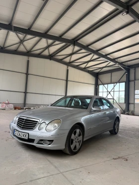 Mercedes-Benz E 320