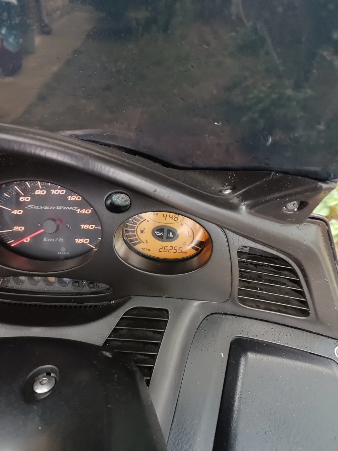 Honda Silver Wing Скутер - изображение 7 | Auto.bg Honda Silver Wing Скутер - изображение 7