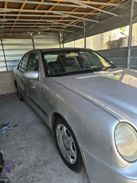 Mercedes-Benz E 200 - 3300 € - 49665439 2 | Car24.bg Mercedes-Benz E 200 - 3300 € - 49665439 2