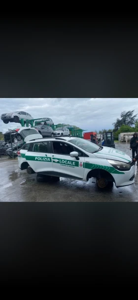 Renault Clio 1.5DCI - 555 € / 1085.49 лв. - 82714087 3 | Car24.bg Renault Clio 1.5DCI - 555 € / 1085.49 лв. - 82714087 3