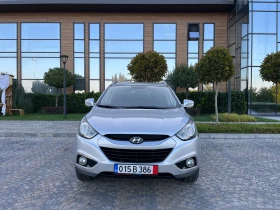 Hyundai IX35 2.0CRDI 184к.с. Автомат* Нави* 4х4* Подгрев* - Car24.bg Hyundai IX35 2.0CRDI 184к.с. Автомат* Нави* 4х4* Подгрев*