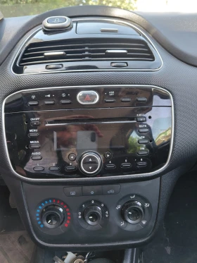 Fiat Punto undefined | Auto.bg — изображение 5 Fiat Punto undefined | Auto.bg — изображение 5