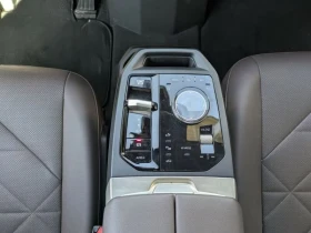 BMW iX xDRIVE50/523HP/LASER/H&K/360/ACC/CPLAY/KLESS/995f - 112999 лв. / 57775.47 € - 95398244 9 | Car24.bg BMW iX xDRIVE50/523HP/LASER/H&K/360/ACC/CPLAY/KLESS/995f - 112999 лв. / 57775.47 € - 95398244 9