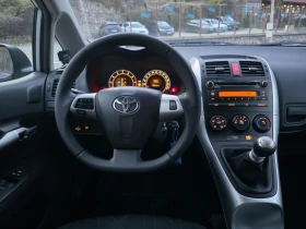 Toyota Auris 1.33 VVT-I * FACELIFT* РЕАЛЕН ПРОБЕГ* ТОП* - 9990 лв. / 5107.81 € - 15555591 12 | Car24.bg Toyota Auris 1.33 VVT-I * FACELIFT* РЕАЛЕН ПРОБЕГ* ТОП* - 9990 лв. / 5107.81 € - 15555591 12