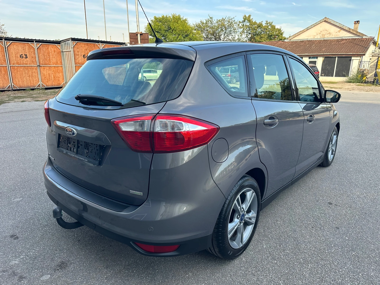 Ford C-max 1.0i Ecoboost 160000км - изображение 7 | Auto.bg Ford C-max 1.0i Ecoboost 160000км - изображение 7