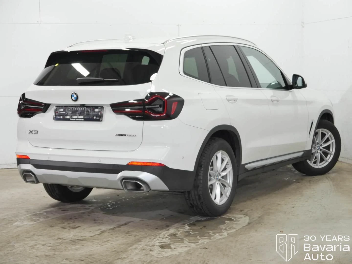 BMW X3 20i xDrive Steptronic - изображение 3 | Auto.bg BMW X3 20i xDrive Steptronic - изображение 3