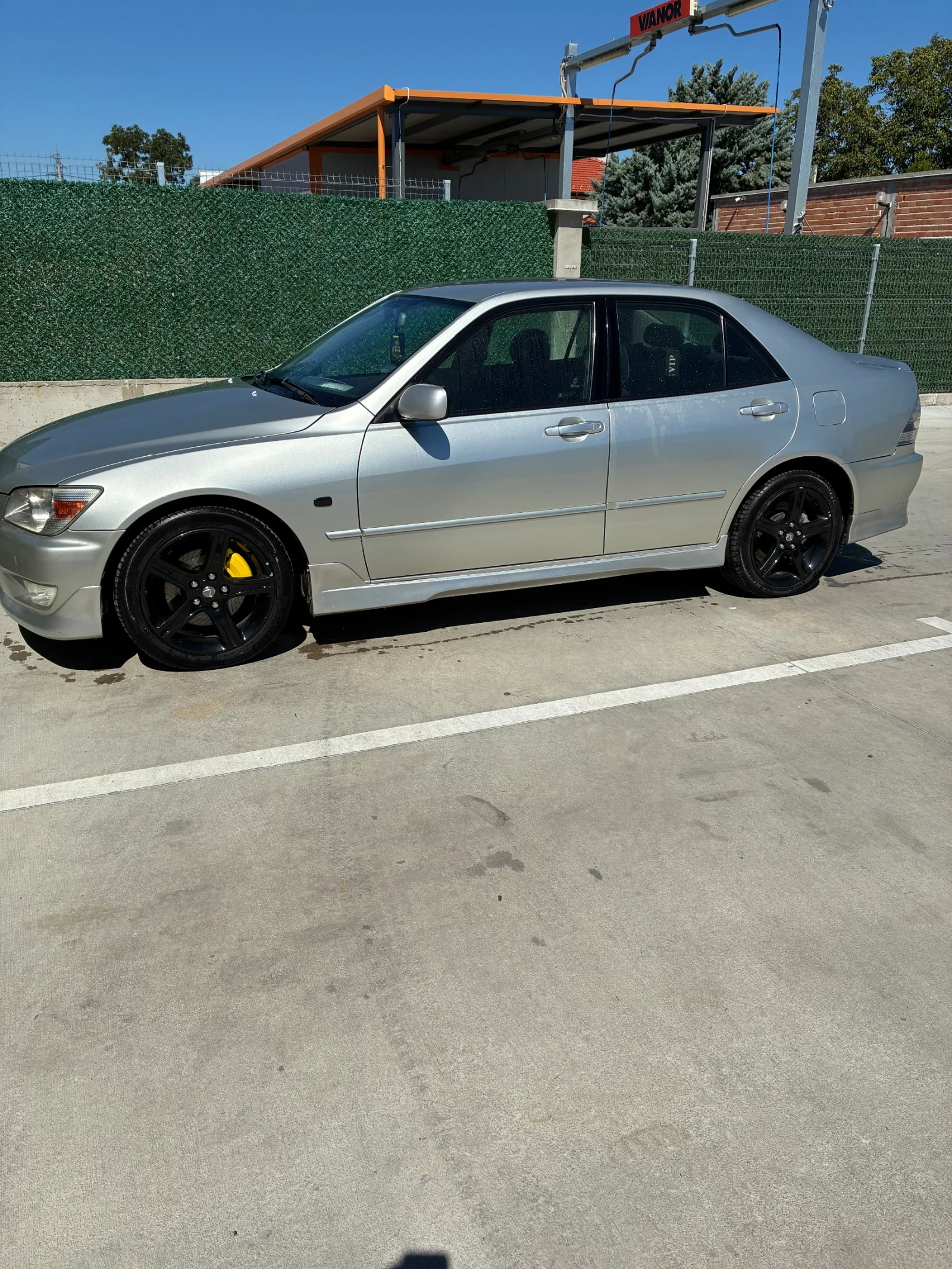 Lexus IS 200 undefined | Auto.bg — изображение 1 Lexus IS 200 undefined | Auto.bg — изображение 1