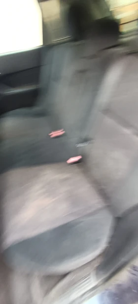 Ford Focus 1.8Tddi - 600 € / 1173.50 лв. - 17911957 9 | Car24.bg Ford Focus 1.8Tddi - 600 € / 1173.50 лв. - 17911957 9