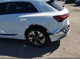 Audi E-Tron Premium Plus quattro - 20000 € / 39116.60 лв. - 31154858 12 | Car24.bg Audi E-Tron Premium Plus quattro - 20000 € / 39116.60 лв. - 31154858 12