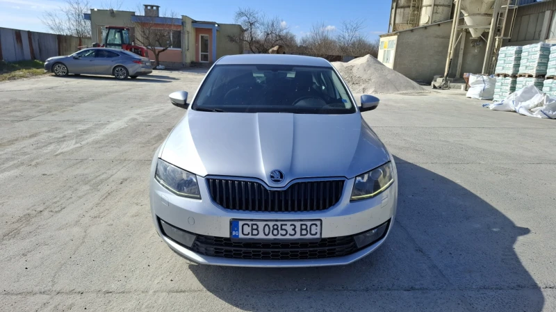 Skoda Octavia 1.6 TDI * 110 КС * N1 * пълна сервизна история - 8499 € / 16622.60 лв. - 26808487 1 | Car24.bg Skoda Octavia 1.6 TDI * 110 КС * N1 * пълна сервизна история - 8499 € / 16622.60 лв. - 26808487 1