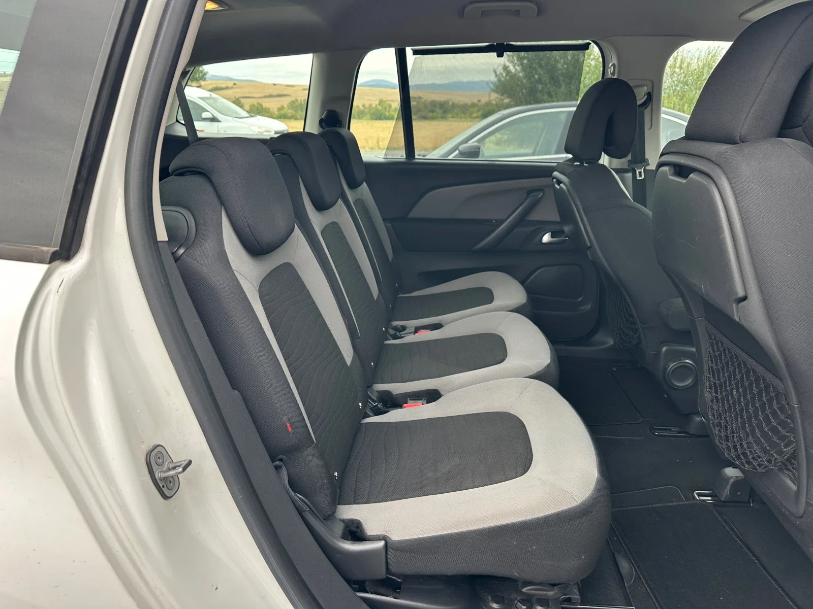 Citroen C4 Picasso  - изображение 7 | Auto.bg Citroen C4 Picasso  - изображение 7