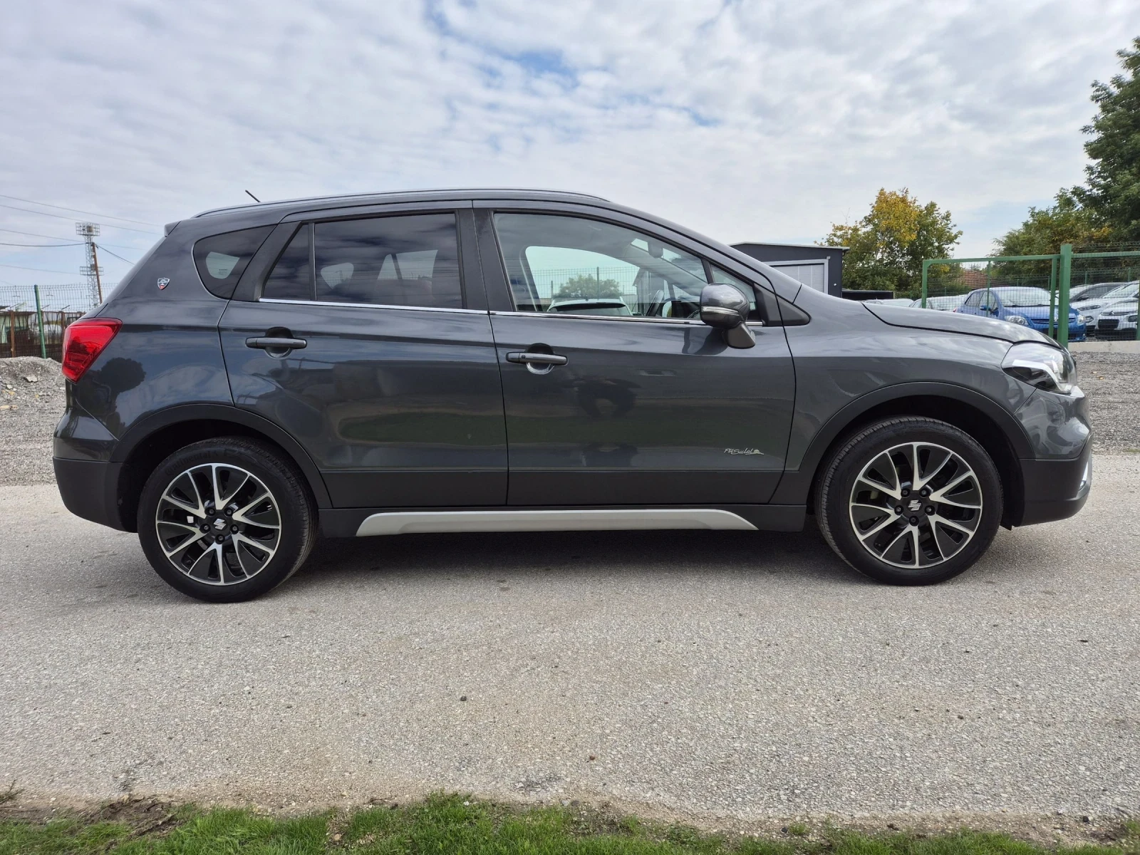 Suzuki SX4 S-Cross 1.4t 4WD FACE LIFT ШВЕЙЦАРИЯ  - изображение 4 | Auto.bg Suzuki SX4 S-Cross 1.4t 4WD FACE LIFT ШВЕЙЦАРИЯ  - изображение 4