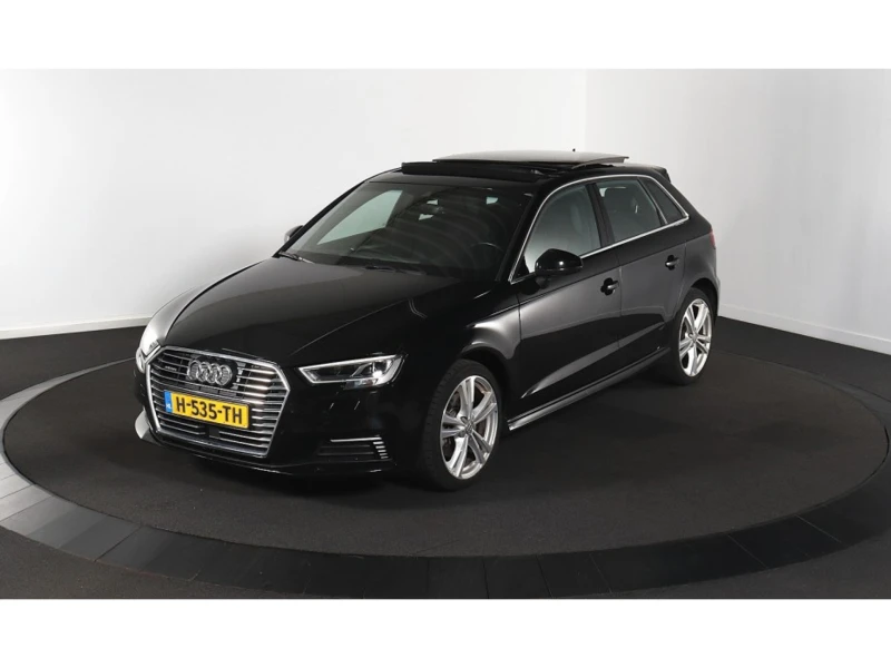 Audi A3 portback E-Tron 40 Sport - 16400 € / 32075.61 лв. - 67036075 1 | Car24.bg Audi A3 portback E-Tron 40 Sport - 16400 € / 32075.61 лв. - 67036075 1
