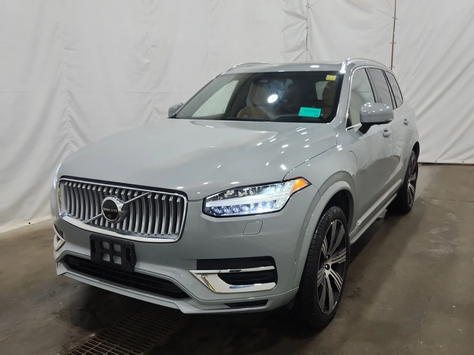 Volvo Xc90 2L 4cyl AWD | Auto.bg — изображение 1 Volvo Xc90 2L 4cyl AWD | Auto.bg — изображение 1