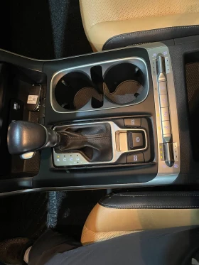 Kia Carnival 2.2 CRDi ! Prestige ! 8+ 1 ! - 21500 € / 42050.35 лв. - 79181416 15 | Car24.bg Kia Carnival 2.2 CRDi ! Prestige ! 8+ 1 ! - 21500 € / 42050.35 лв. - 79181416 15