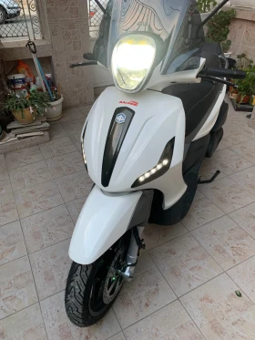 Piaggio Beverly SportTouring 350 | Auto.bg — изображение 4 Piaggio Beverly SportTouring 350 | Auto.bg — изображение 4