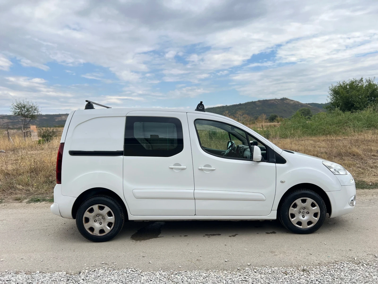 Peugeot Partner 1.6eHDI FACELIFT - изображение 5 | Auto.bg Peugeot Partner 1.6eHDI FACELIFT - изображение 5