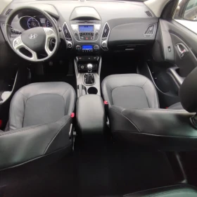 Hyundai IX35 2.0CRDI* 4Х4* PREMIUM* КОЖА * ПОДГРЕВ* ПАНОРАМА* | Auto.bg — изображение 13 Hyundai IX35 2.0CRDI* 4Х4* PREMIUM* КОЖА * ПОДГРЕВ* ПАНОРАМА* | Auto.bg — изображение 13