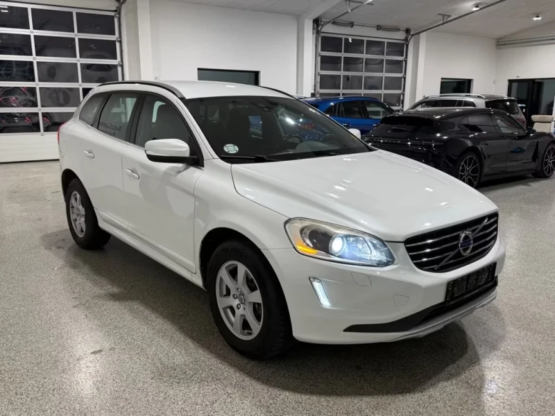 Volvo XC60 2.0 D4 Momentum 181ps Geartronic Xenon Navi - 7900 € / 15451.06 лв. - 61240643 1 | Car24.bg Volvo XC60 2.0 D4 Momentum 181ps Geartronic Xenon Navi - 7900 € / 15451.06 лв. - 61240643 1