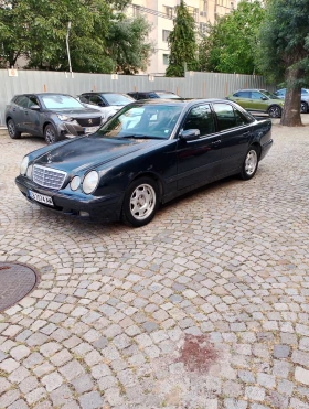 Mercedes-Benz E 220 220 cdi ! фейслифт ! - Car24.bg Mercedes-Benz E 220 220 cdi ! фейслифт !