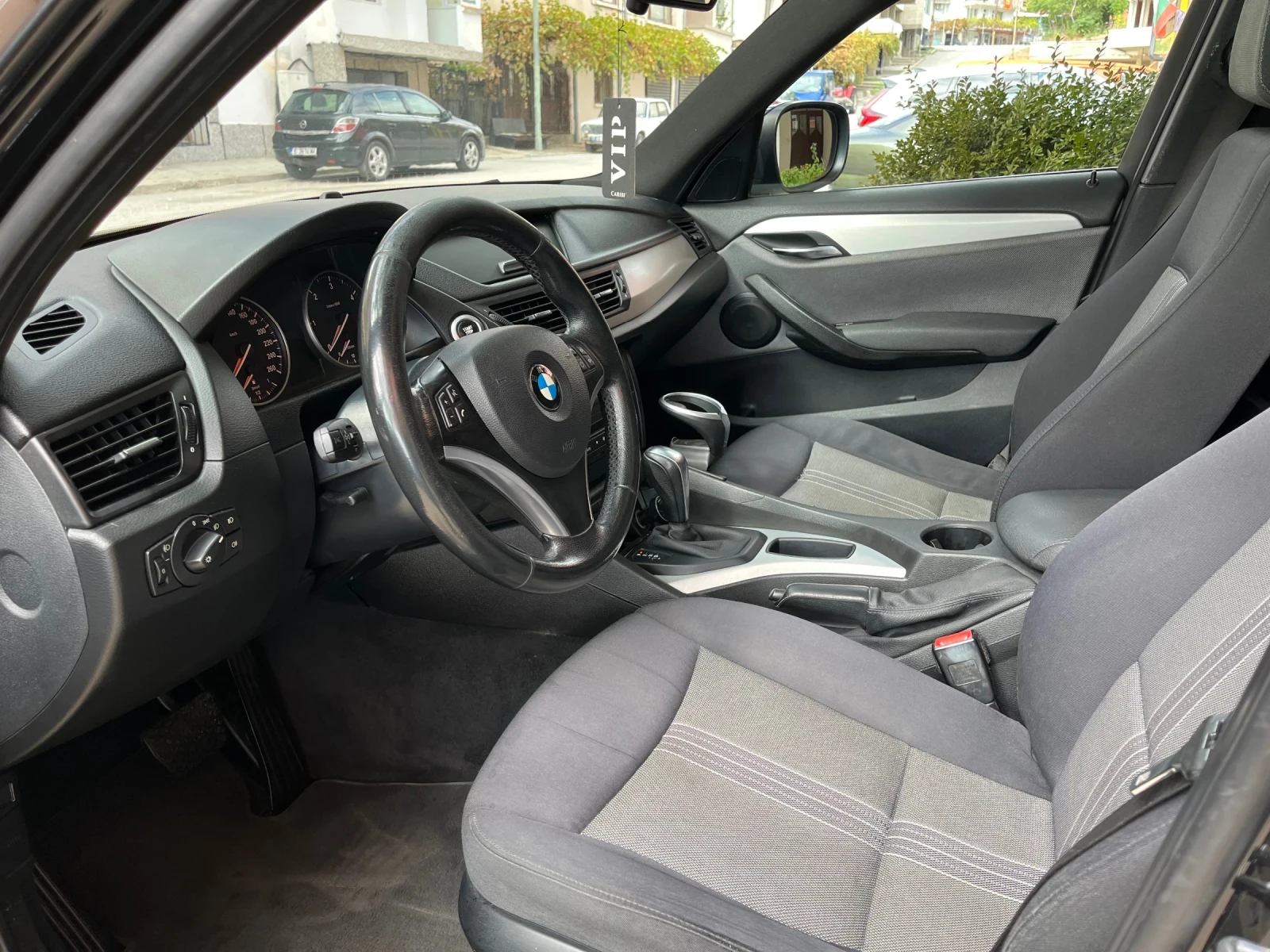 BMW X1 2.0 XDrive 143ps  - изображение 8 | Auto.bg BMW X1 2.0 XDrive 143ps  - изображение 8