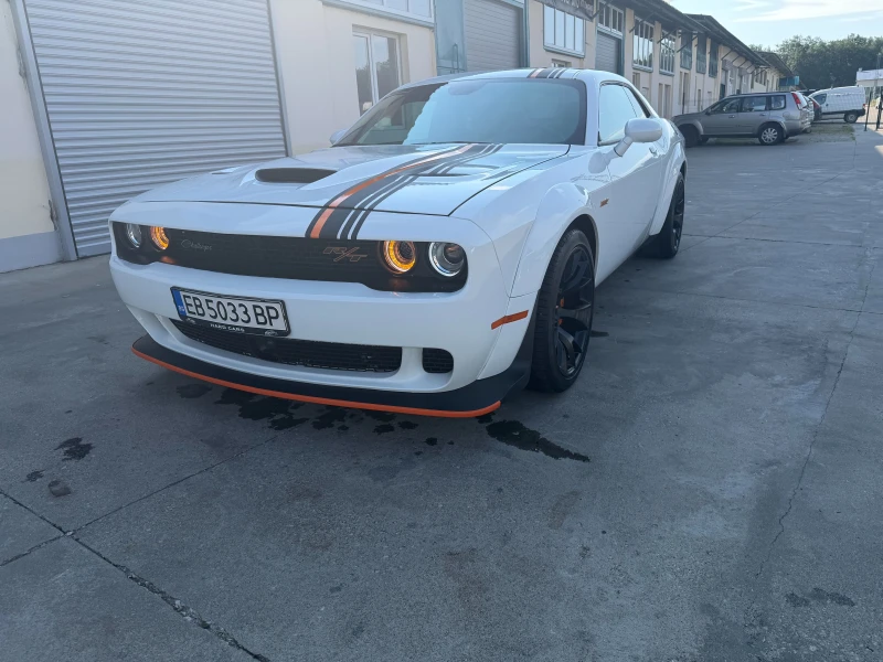 Dodge Challenger Scatpack widebody hemi orange - 47500 € / 92901.93 лв. - 32295310 1 | Car24.bg Dodge Challenger Scatpack widebody hemi orange - 47500 € / 92901.93 лв. - 32295310 1