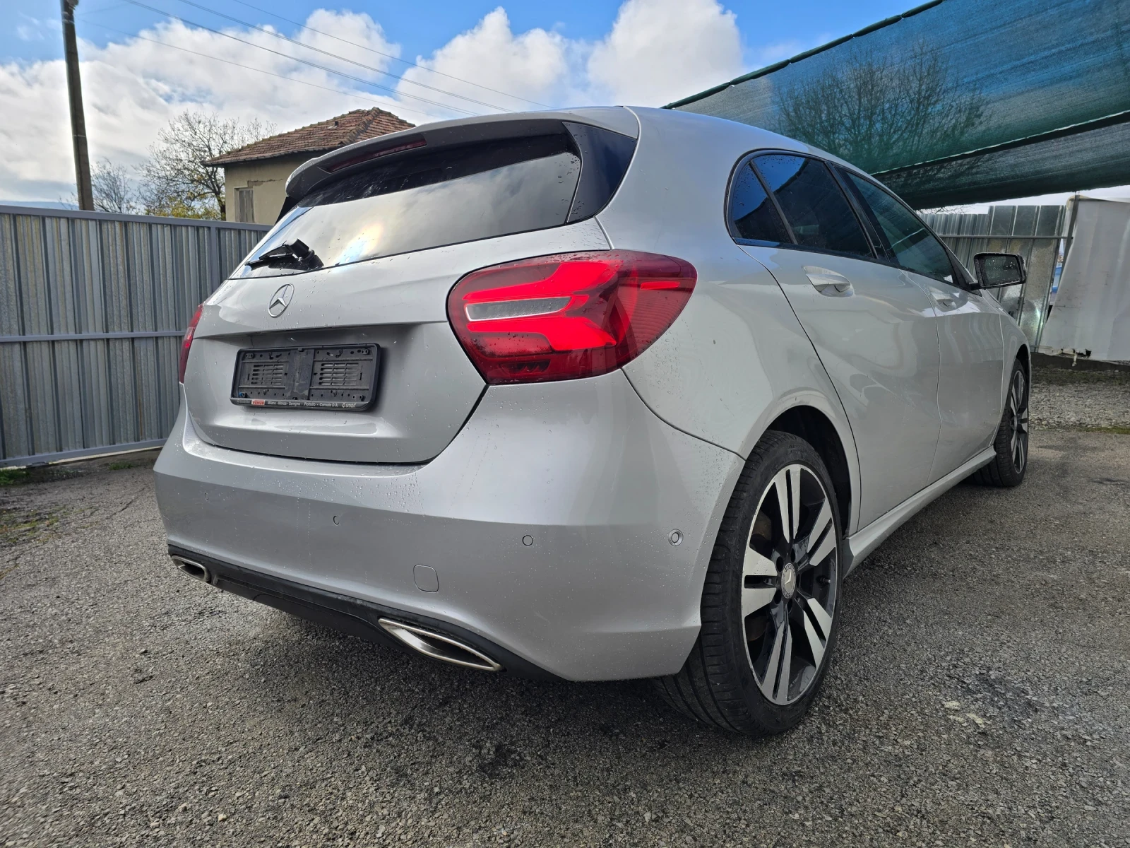 Mercedes-Benz A 180 A180 SPORT Euro 6B - изображение 5 | Auto.bg Mercedes-Benz A 180 A180 SPORT Euro 6B - изображение 5