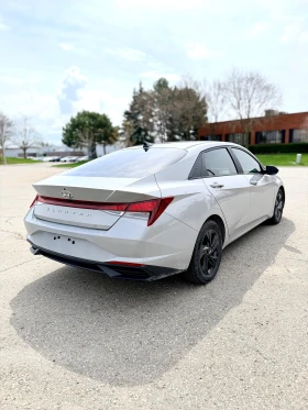 Hyundai Elantra 2.0L 4cyl FWD - 15700 € - 60418798 13 | Car24.bg Hyundai Elantra 2.0L 4cyl FWD - 15700 € - 60418798 13