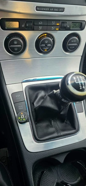 VW Passat 2.0 FSI 150 - 3200 € / 6258.66 лв. - 34776661 6 | Car24.bg VW Passat 2.0 FSI 150 - 3200 € / 6258.66 лв. - 34776661 6