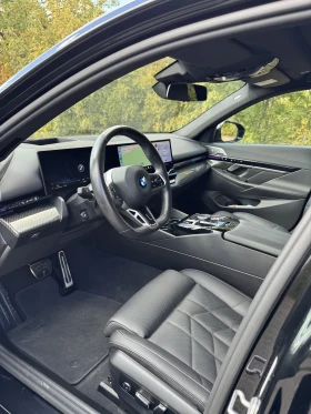 BMW 540 xDrive M Sport/Гаранция/Панорама/Пълна история BMW | Auto.bg — изображение 9 BMW 540 xDrive M Sport/Гаранция/Панорама/Пълна история BMW | Auto.bg — изображение 9